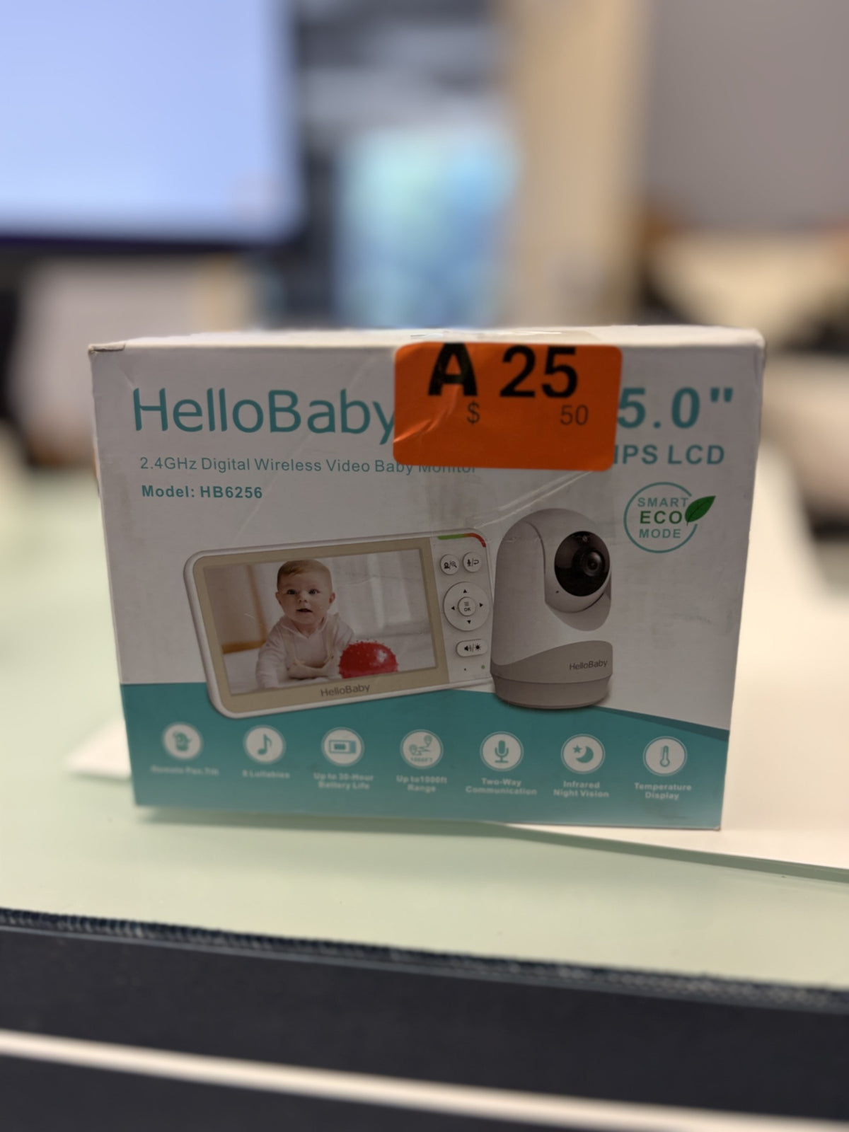 HelloBaby HB6256 Baby Monitor No WiFi | Mystery Mania